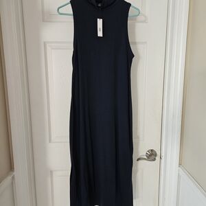 BR Navy Sleeveless Dress